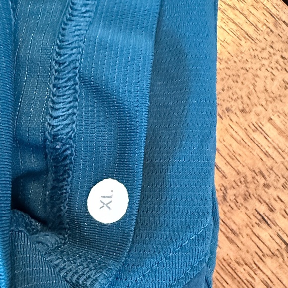Lululemon swiftly tech short sleeve - Picture 2 of 2